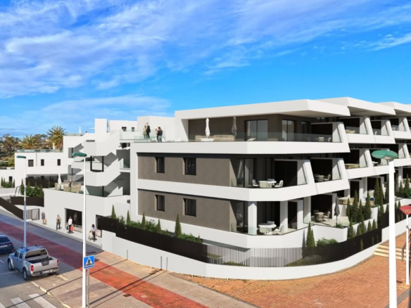 Ruime appartementen met balkon, gestyled in wit en grijs, omgeven door groen.