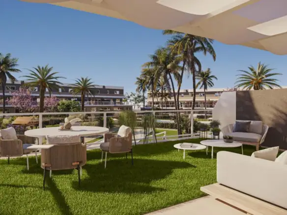 Modern appartement met tuin en zwembad nabij Alenda Golf.