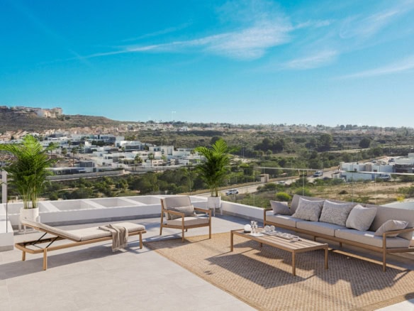 Luxe dakterras met comfortabele zitplaatsen en uitzicht op Benijófar. Perfect voor ontspanning en ge.