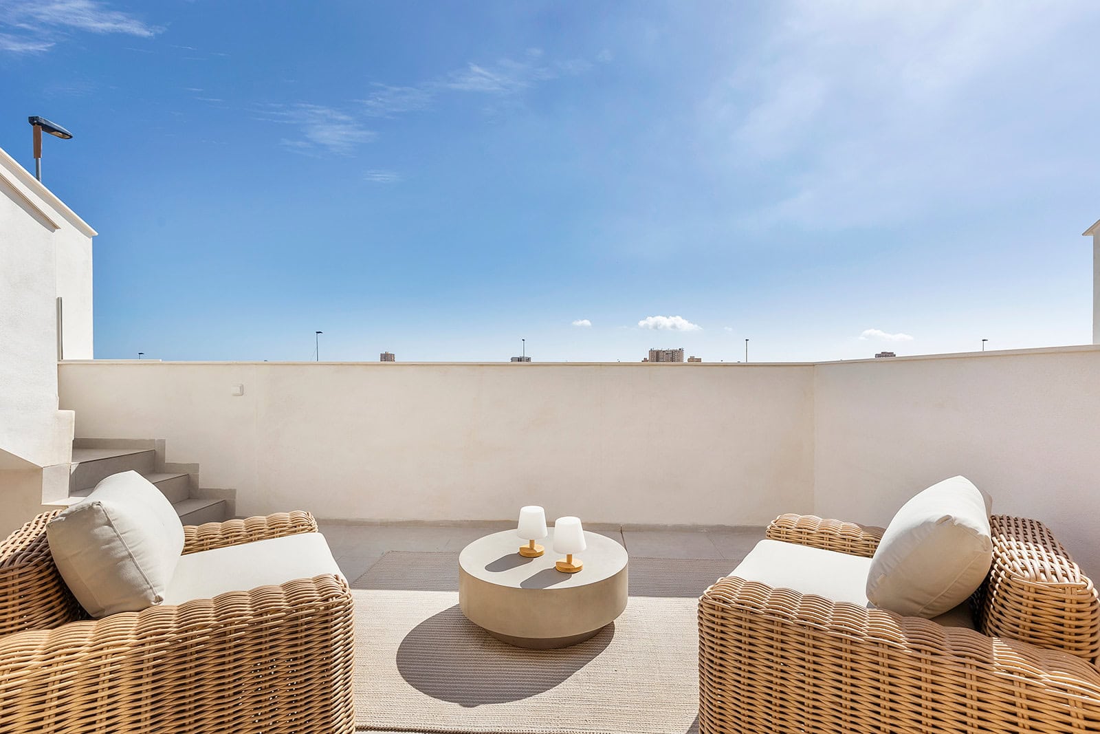 Villa met terras en uitzicht op de golfbaan in Los Alcázares.