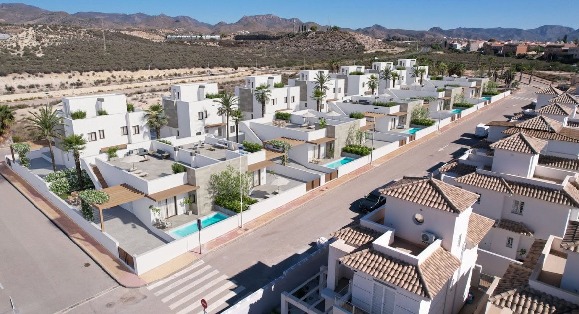 Luxe moderne villa's op een gated community in Spanje, dicht bij de Costa Blanca.
